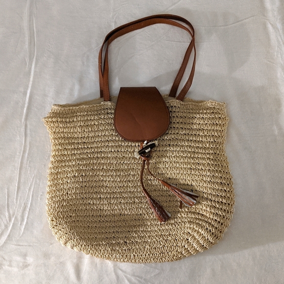 Anthropologie Handbags - Boho Beachy Chic Woven Bag with Faux Leather Strap
